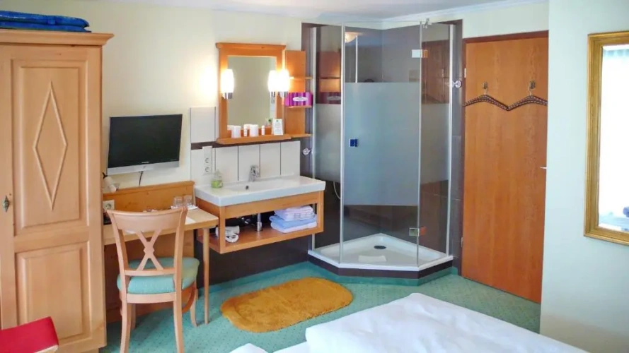Economy Double room with balcony