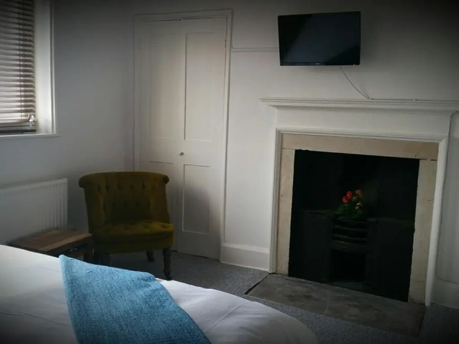 Standard Double room with view