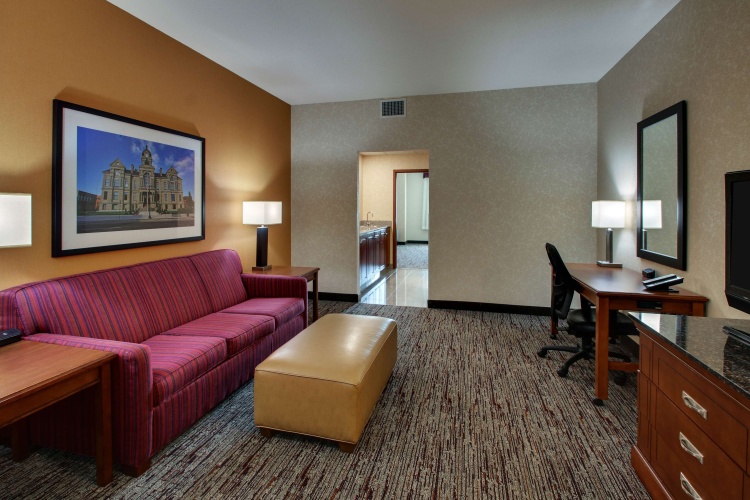 2 Bedrooms Quadruple Suite