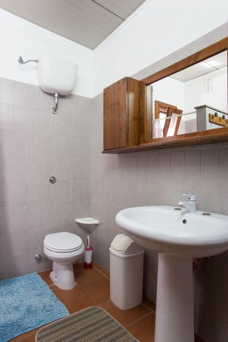 2 Bedrooms Villa