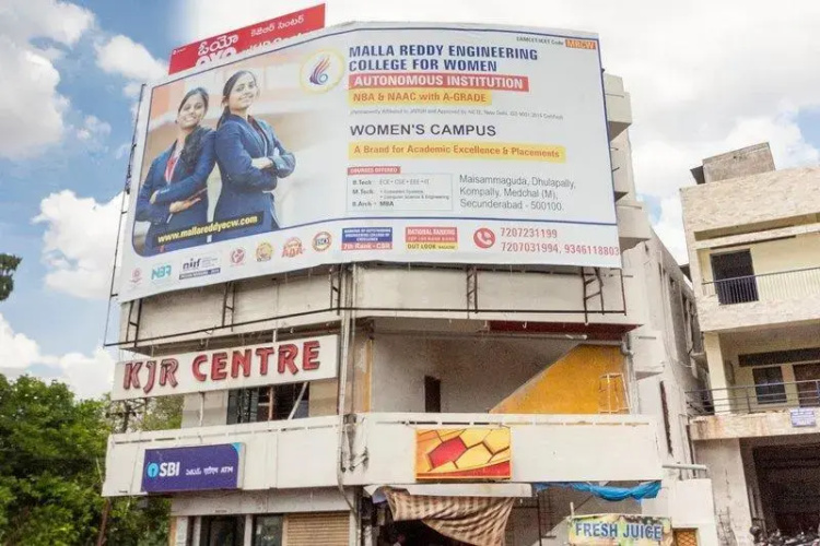 Kjr Centre by OYO Rooms