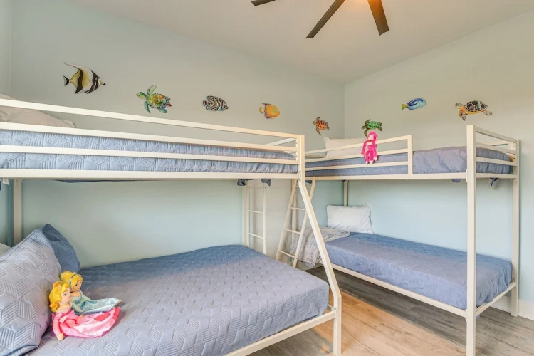 3 Bedrooms Cottage