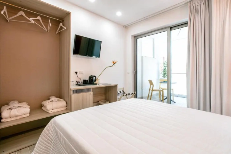Deluxe Double room with balcony