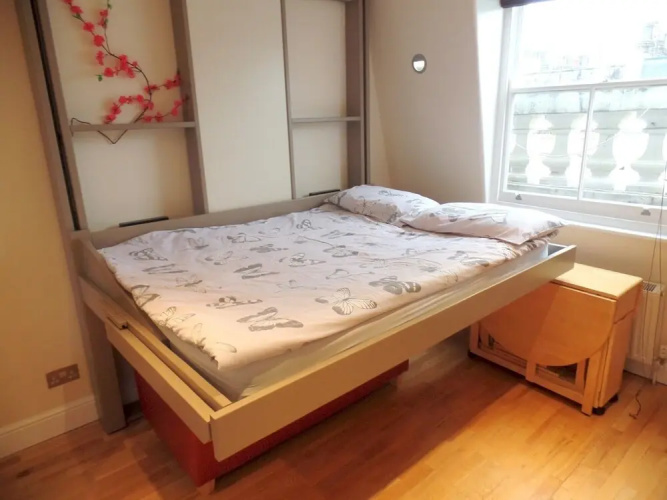 41/43 Unique Studio With French Sliding Bed