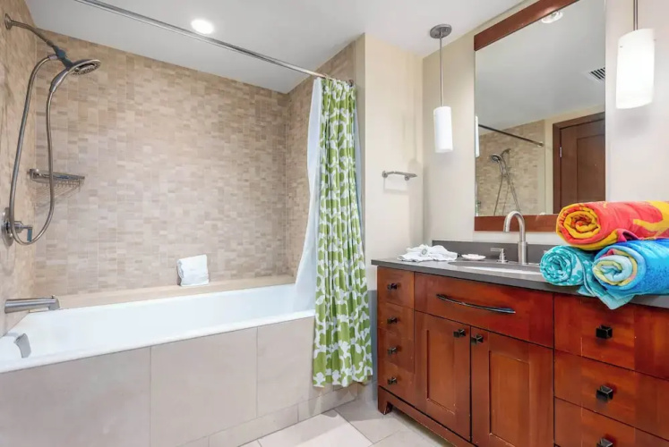 Hale Kai Pampered Ko Olina Villa