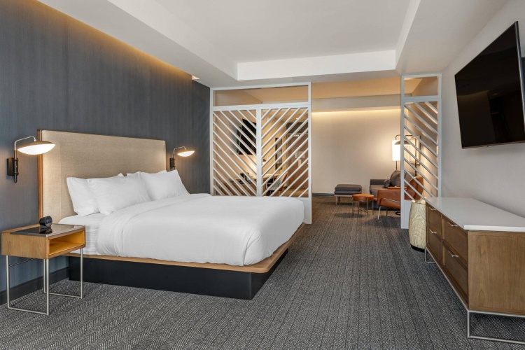 Double Suite