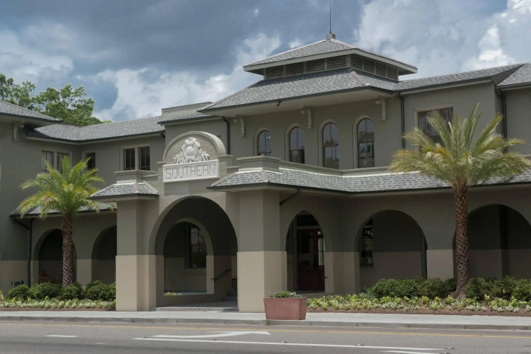 The Southern Hotel - Covington, LA