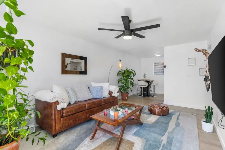 Citrus Blossom 1BR Condo with Pool