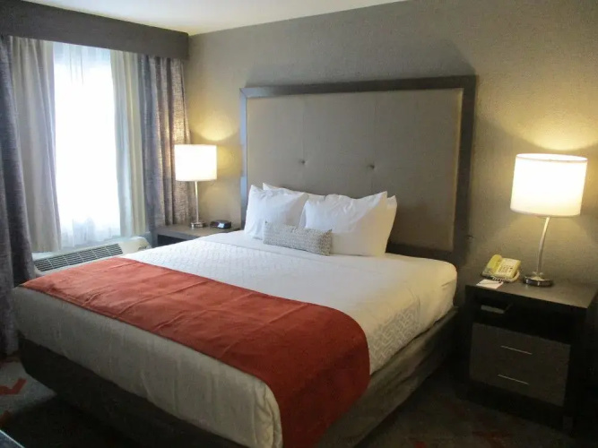 Holiday Inn Express Joliet-plainfield I-55 North