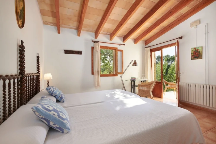 Standard Double room with balcony