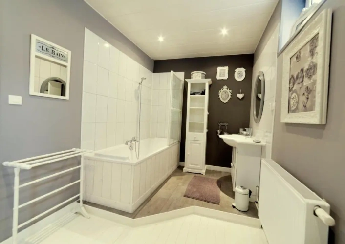 Standard Family room