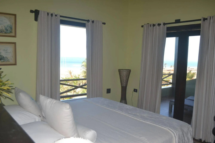Lara Hotel