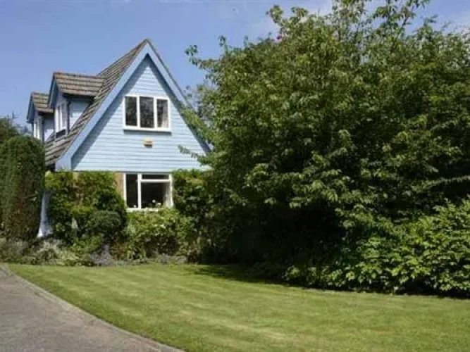 Double Cottage