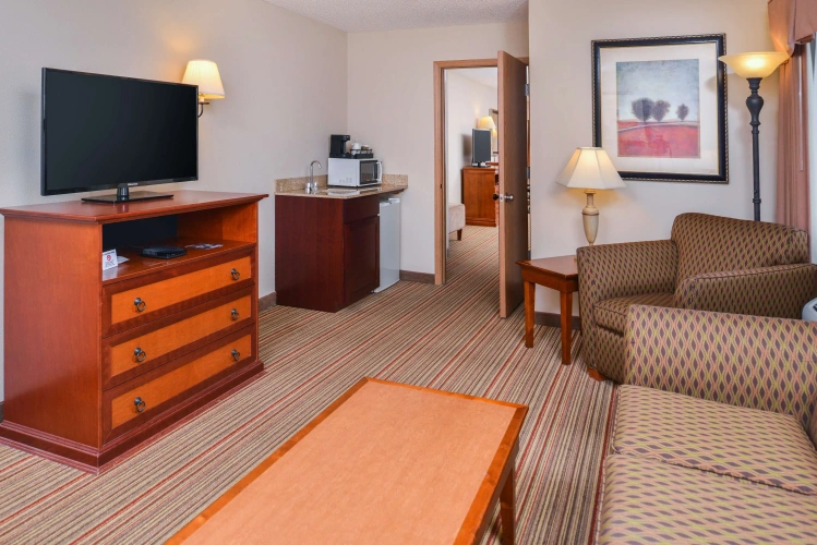 Quadruple Suite