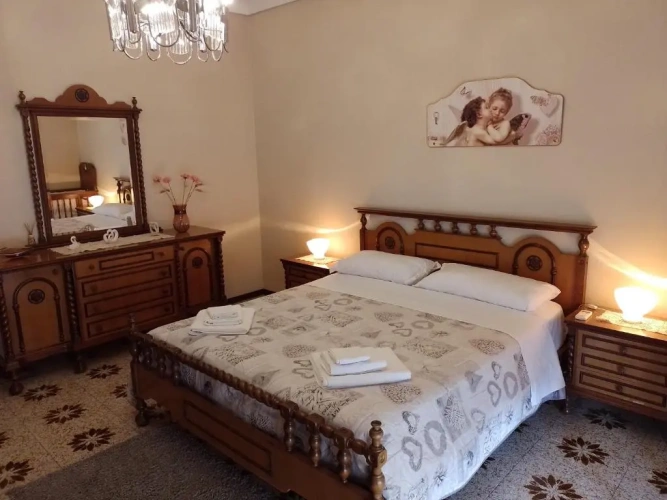 3 Bedrooms Apartment