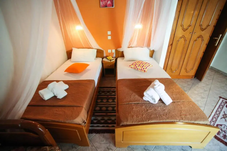 Mary Apartments Dassia