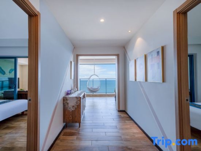 2 Bedrooms Suite