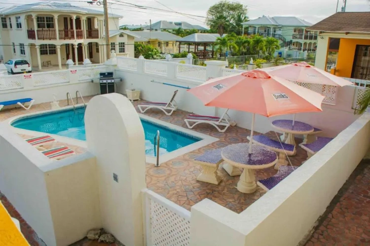 1 Bedroom Villa