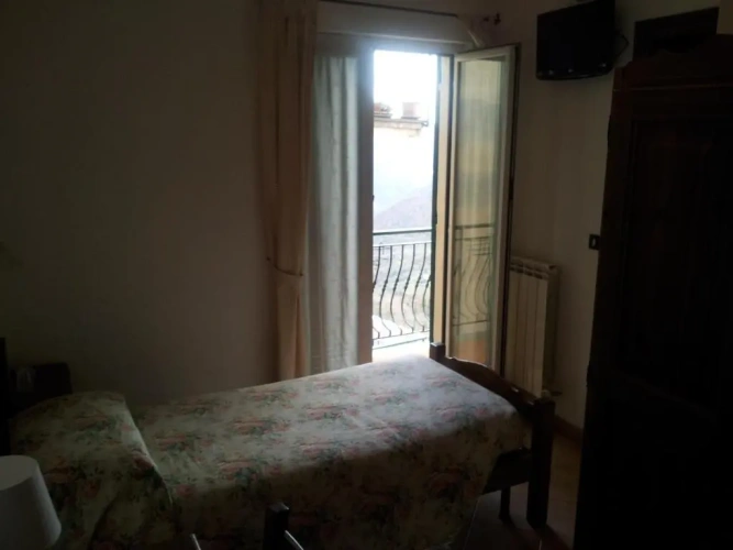 Standard Double room with view