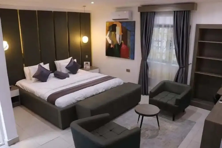 Whitehill Luxury Hotel