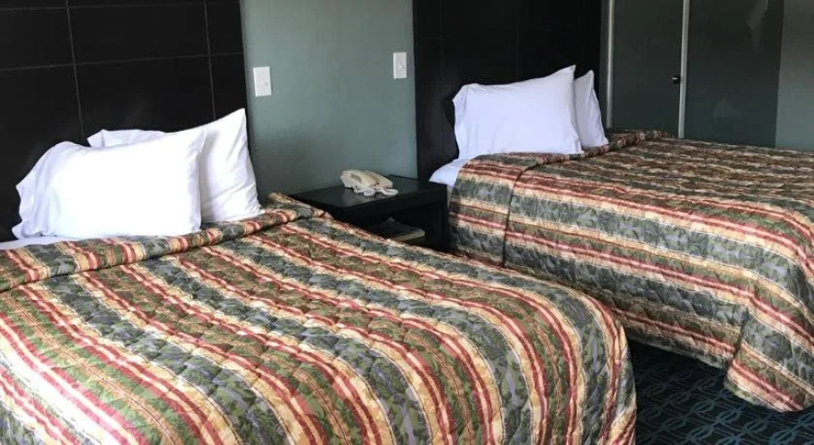 Economy Inn