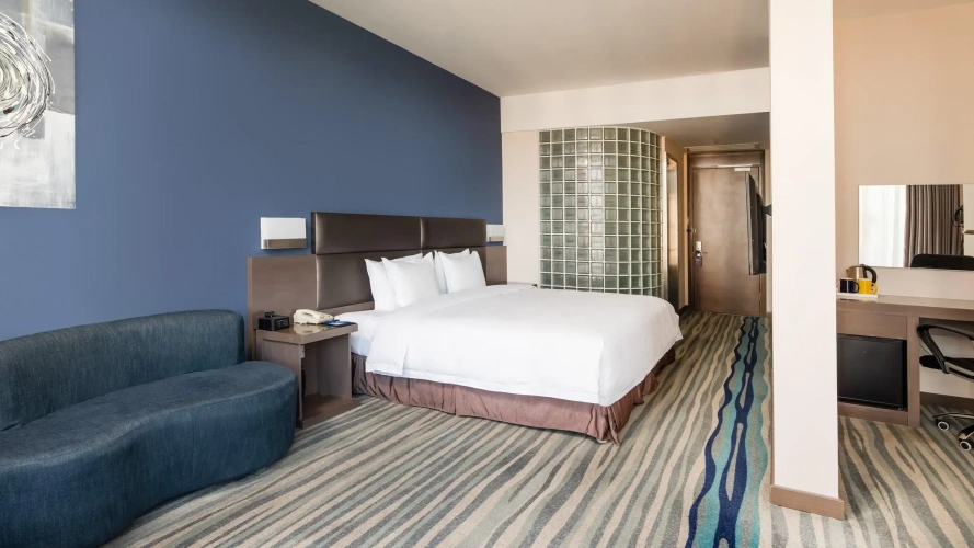 Double Suite