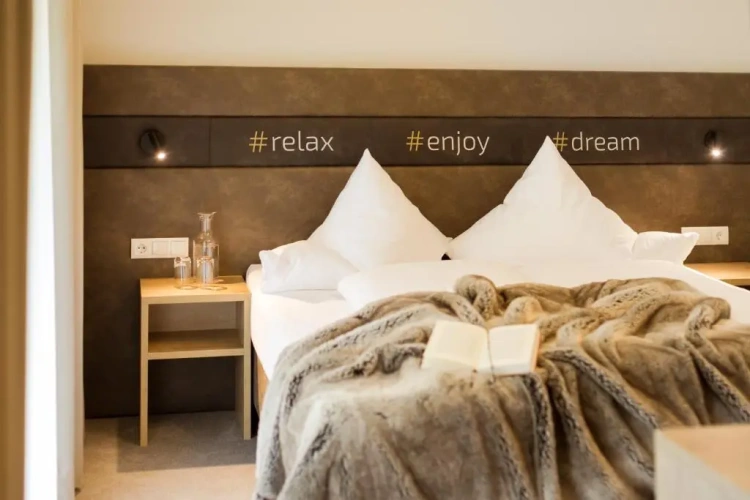 2 Bedrooms Apartment with balcony