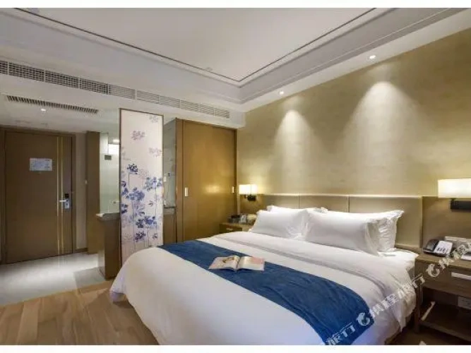 Deluxe Double Suite