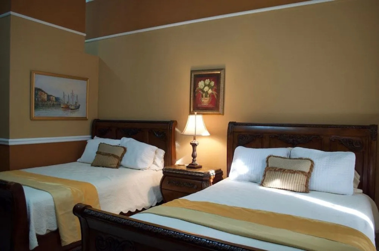 Del Real - Bed & Breakfast
