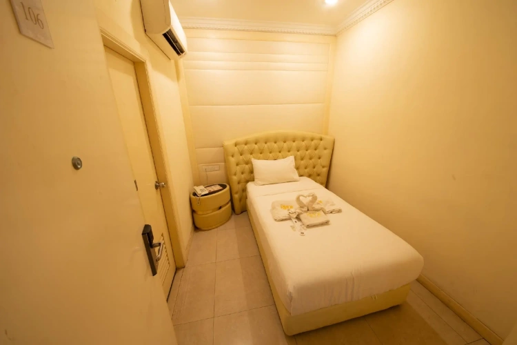Standard Single room
