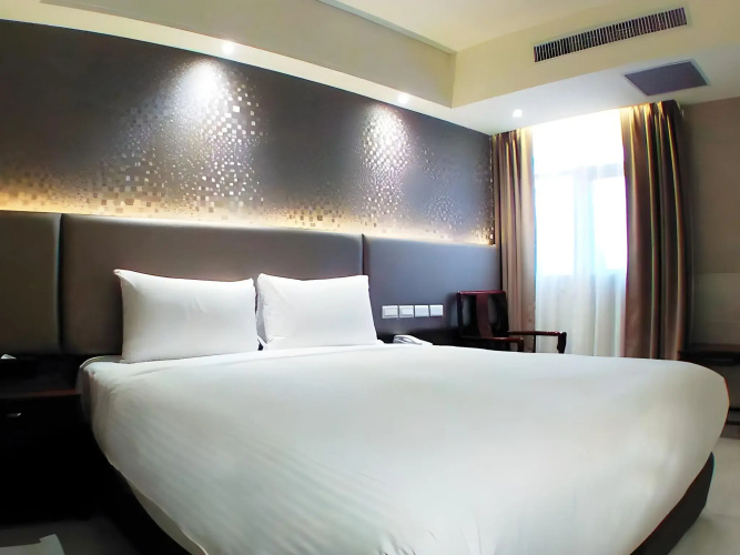 KDM Hotel