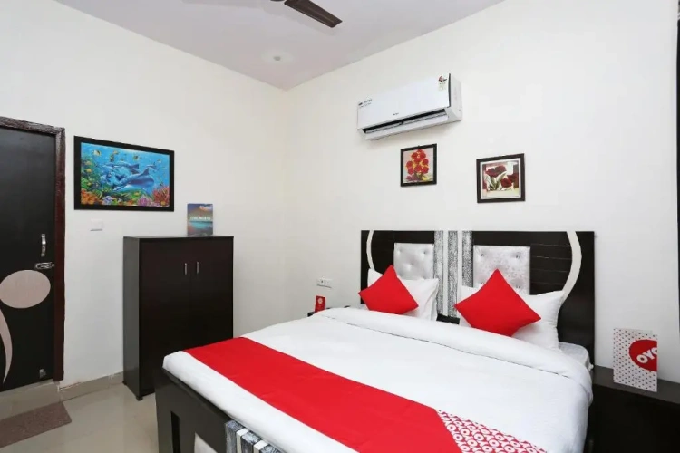Classic Triple room