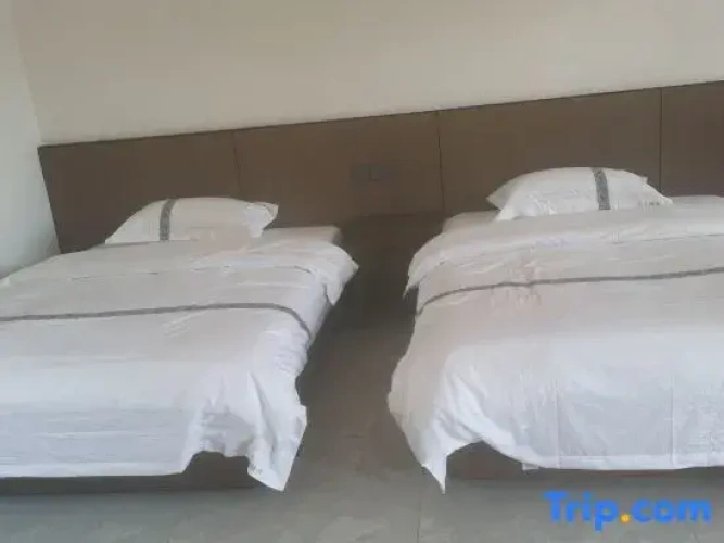 2 Bedrooms Suite