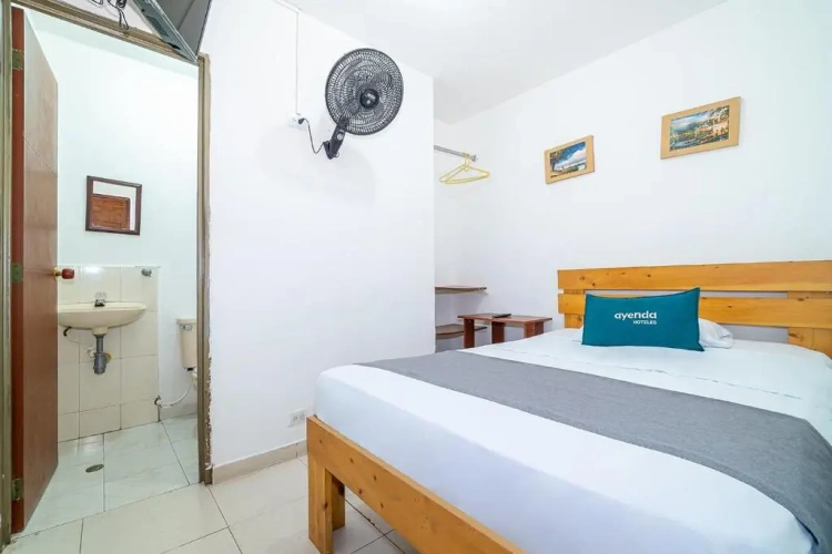 Standard Single room