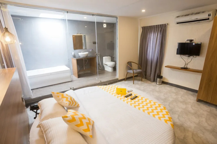 FabHotel Canvas HSR layout