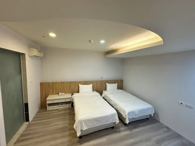 Star Yi Hotel