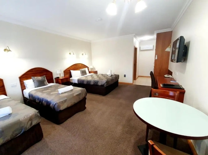 Deluxe Family room