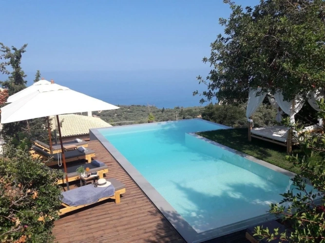 4 Bedrooms Luxury Villa with sea view