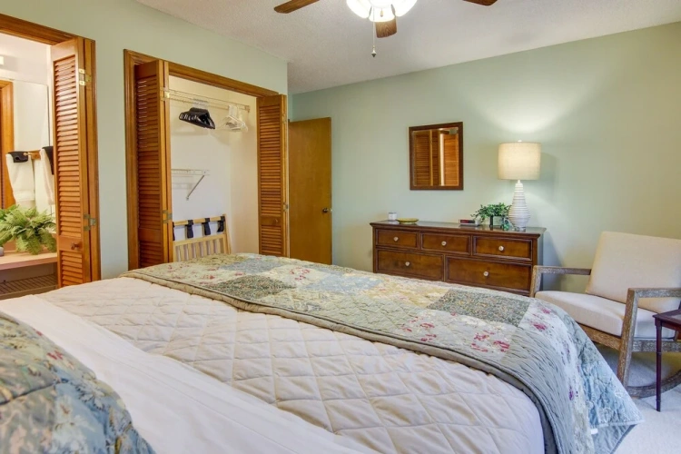 3 Bedrooms Cottage