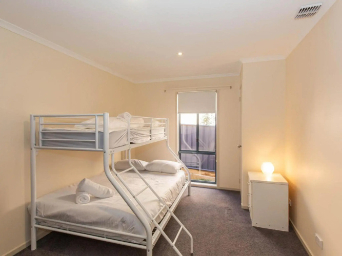 Acacia 4 2 Kirwan Close