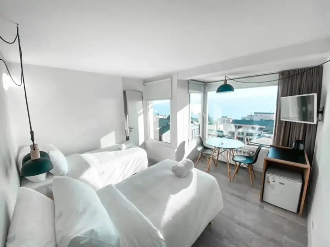 Superior Twin room with city view