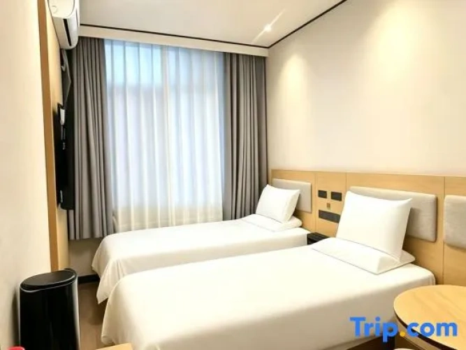 Economy Twin room