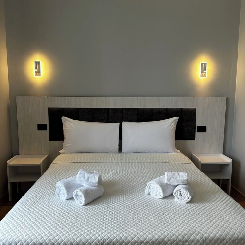 Classic Double room with land view