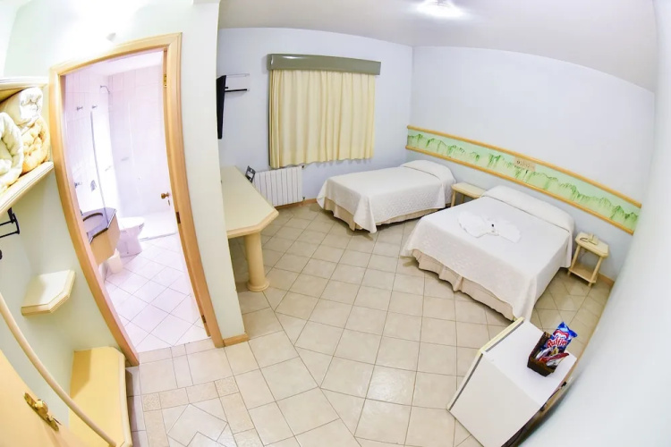 Center Hotel