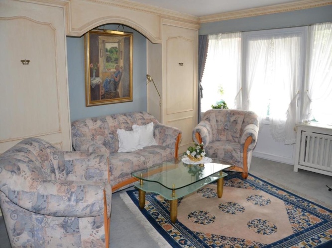 1 Bedroom Apartment with balcony