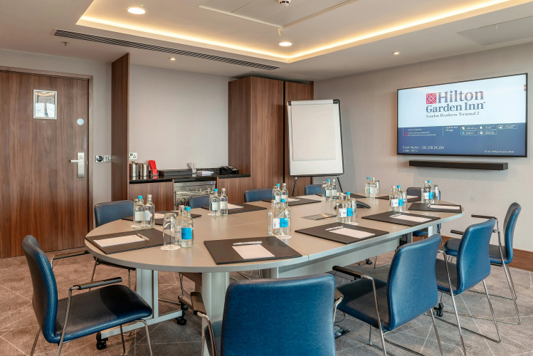 Hilton Garden Inn London Heathrow Terminals 2 & 3 photo 21