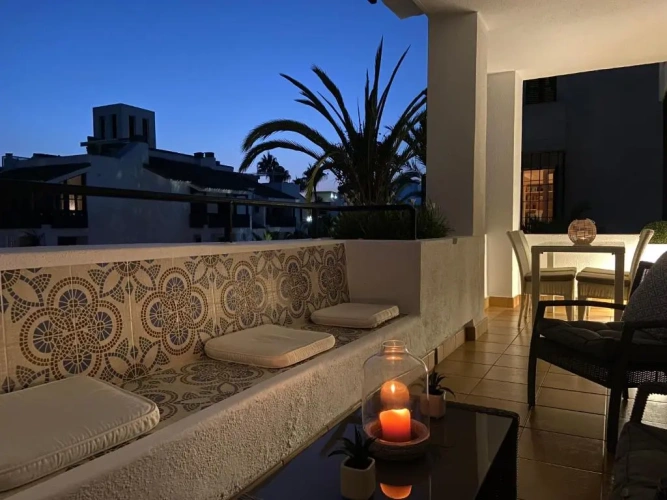 3 Bedrooms Apartment with sea view