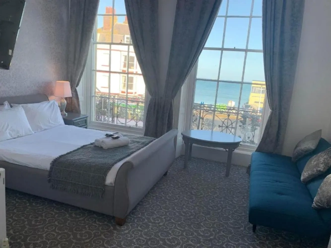 Standard Double room with sea view