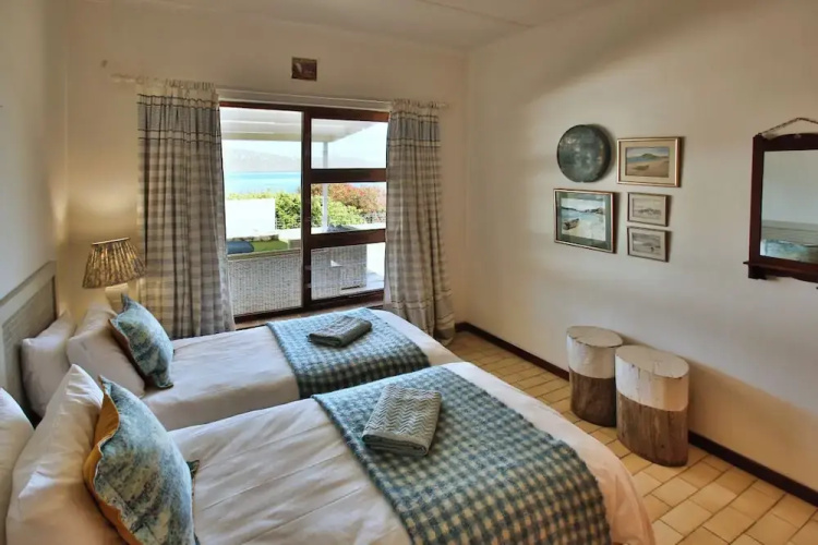 37 Steps Langebaan 6-sleeper