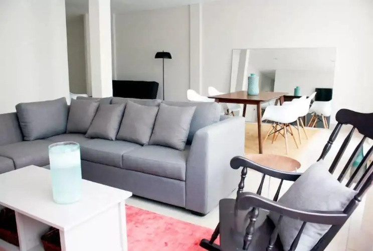 Big & Beautiful Apt Super Located - Adults only